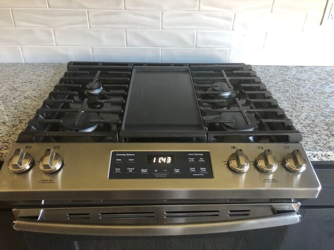 Building Photo - 20007 SW 64th Terrace