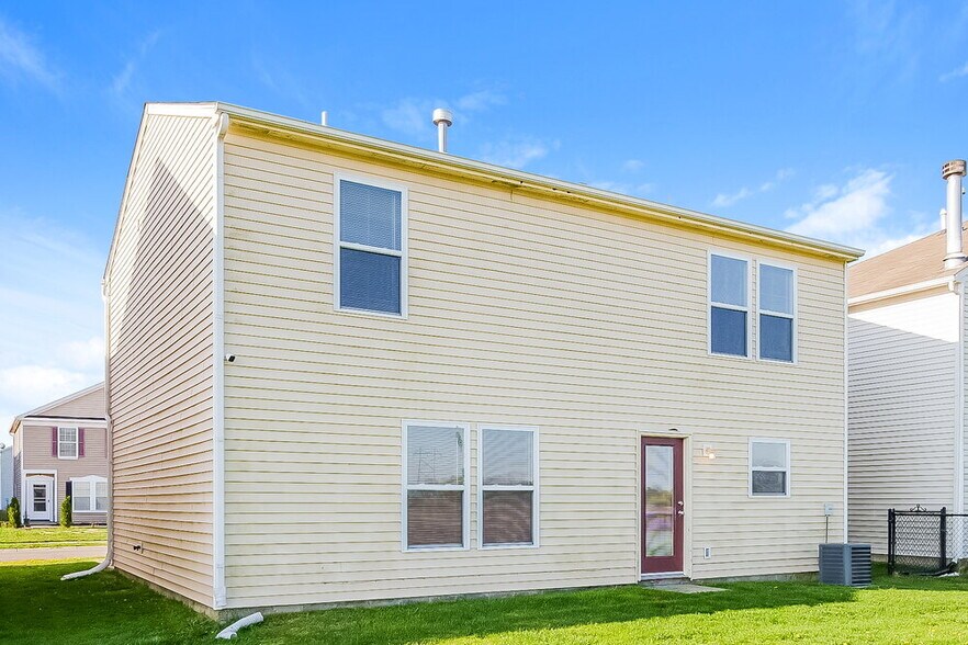 Building Photo - 11424 Cuyahoga Dr