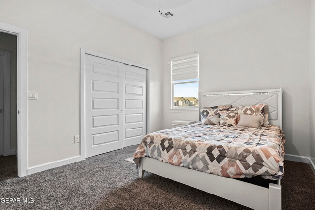 Building Photo - 12308 Desert Heights Ct