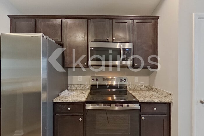 Building Photo - 104 Bluff Rd