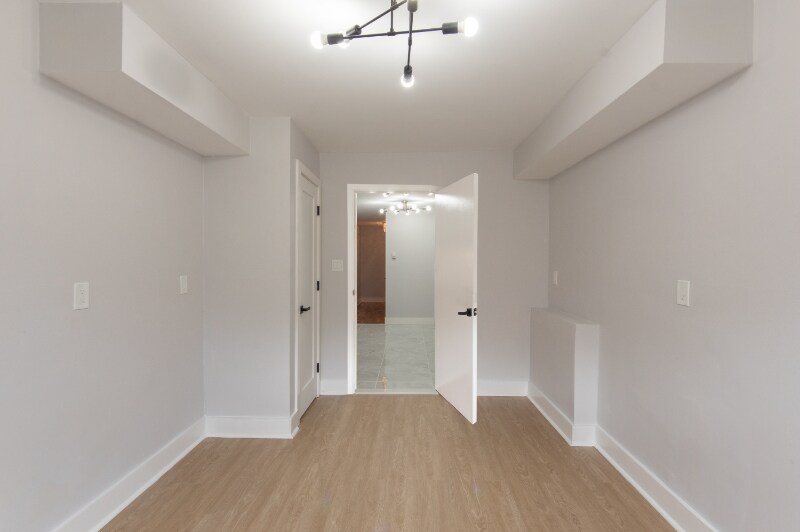 Building Photo - 1903 Country Ln