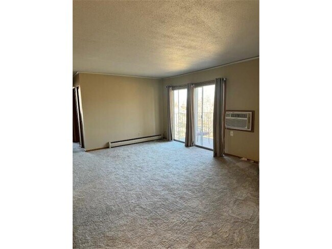 Building Photo - 9141 Hwy 55