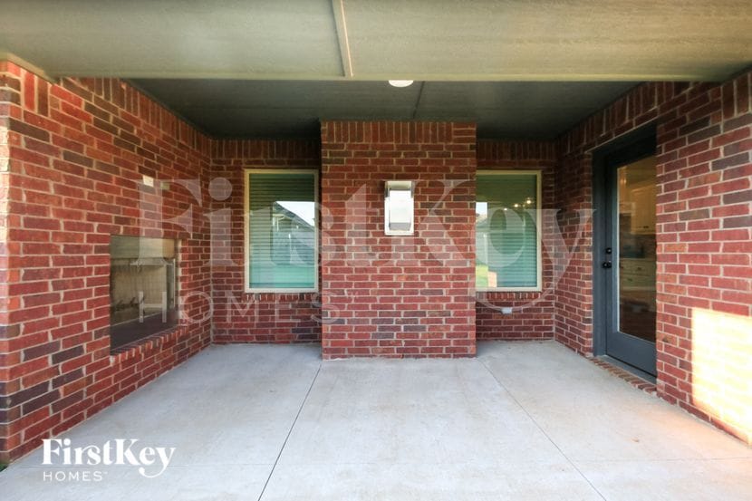 Building Photo - 9212 NW 91st St