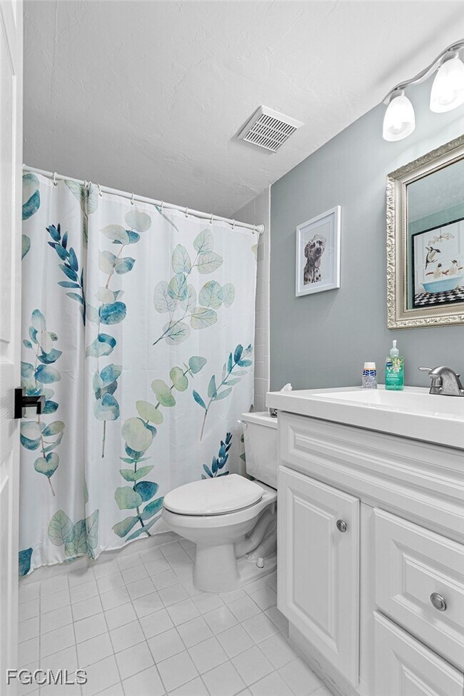 Building Photo - 28280 Pine Haven Way