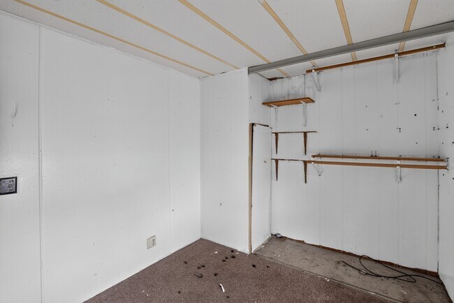 Building Photo - 2609 Joyce Dr