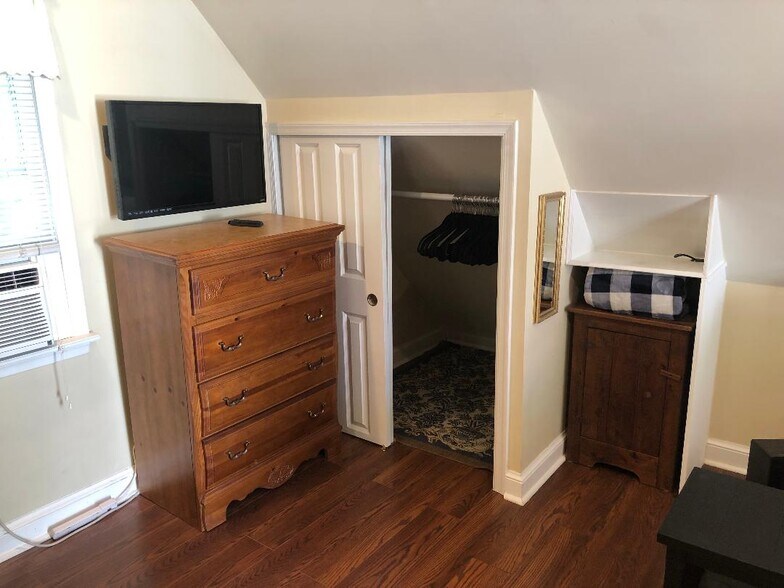 Dresser and closet. - 5804 Searl Ter
