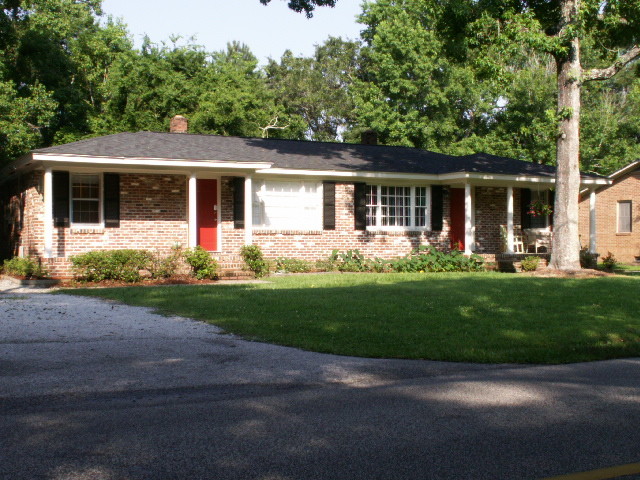 Primary Photo - 409 Betsy Rd
