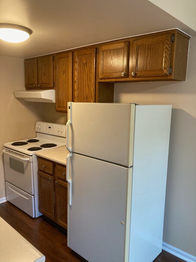 Building Photo - 27690 Harrison Woods Ln