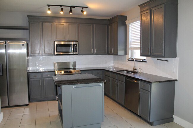 Building Photo - 398 Elk Trail