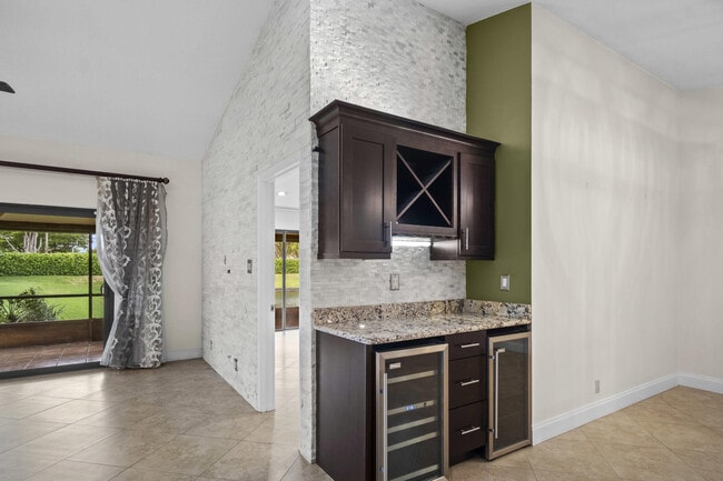 Building Photo - 5281 Bolero Cir