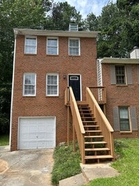 Building Photo - MORE PICTURES COMING SOON! Spacious 3 Bedr...