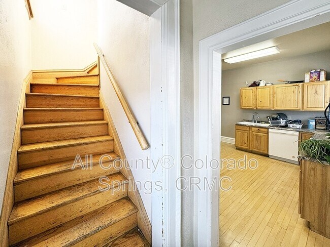 Building Photo - 815 N Nevada Ave