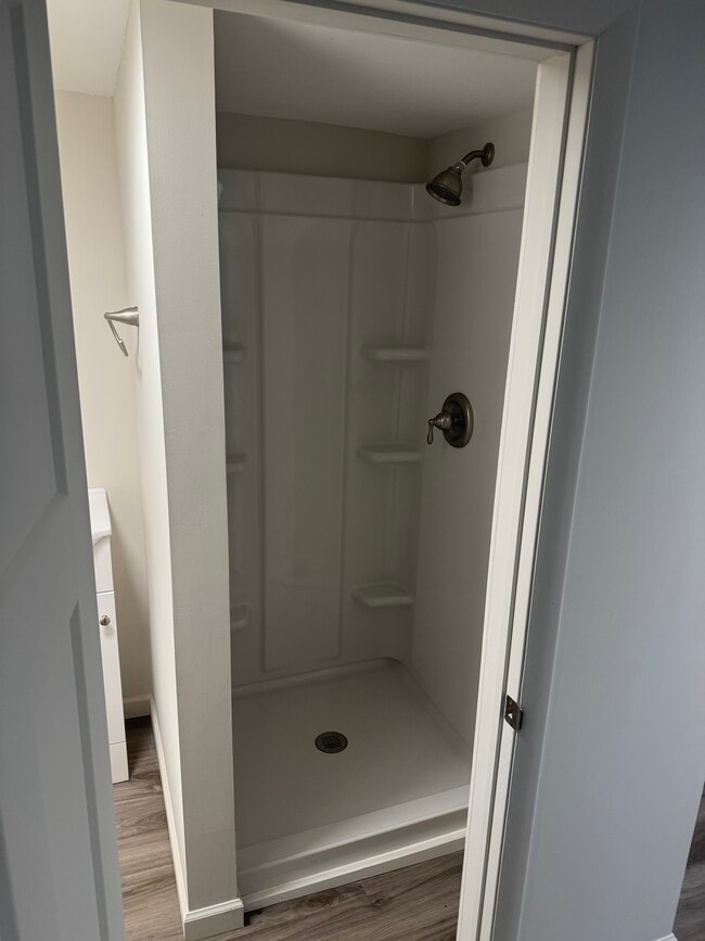 Building Photo - 19-21 Penrose Avenue