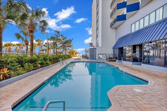 Building Photo - 2001 S Ocean Blvd