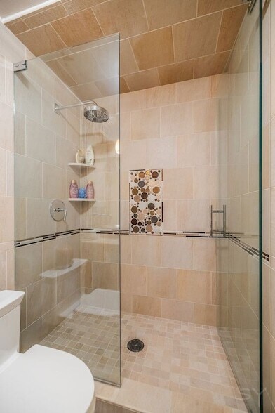 Building Photo - 2800 N Lake Shore Dr