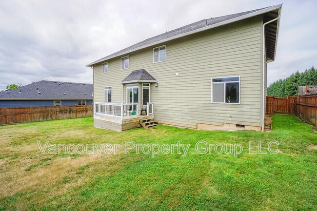 Building Photo - 1211 W F Pl