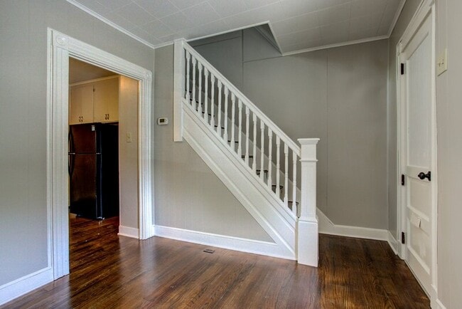 Building Photo - 707 W Vine St