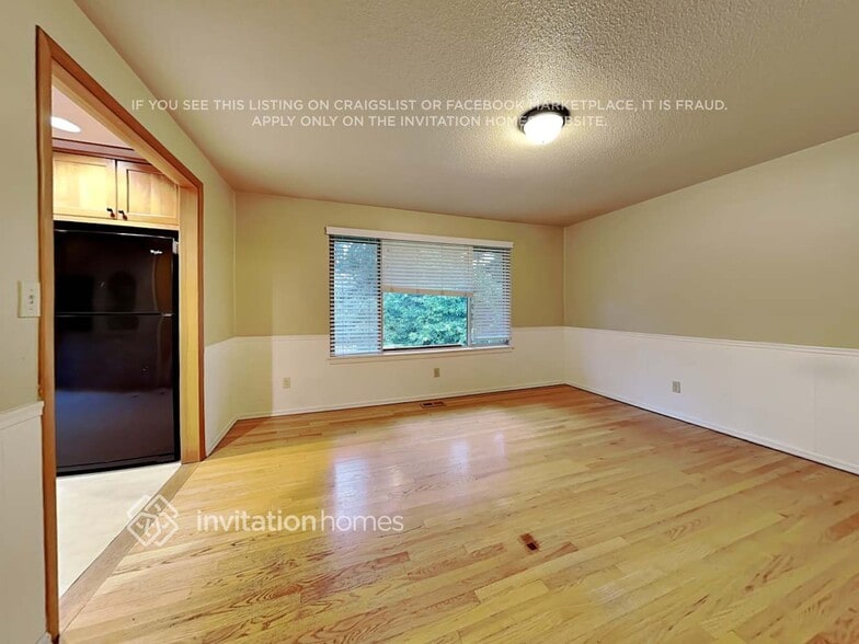 Building Photo - 617 S 301st St