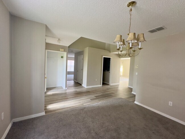 Building Photo - Two-Story Corner Lot!