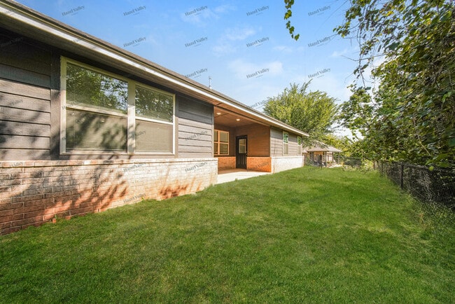 Building Photo - 3725 Black Forrest Ct