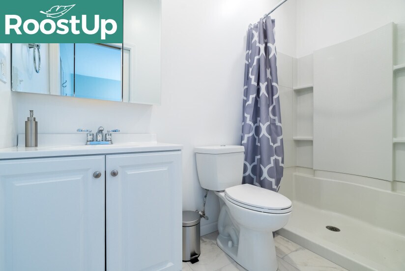 Building Photo - Furnished Private Bedroom in South Boston