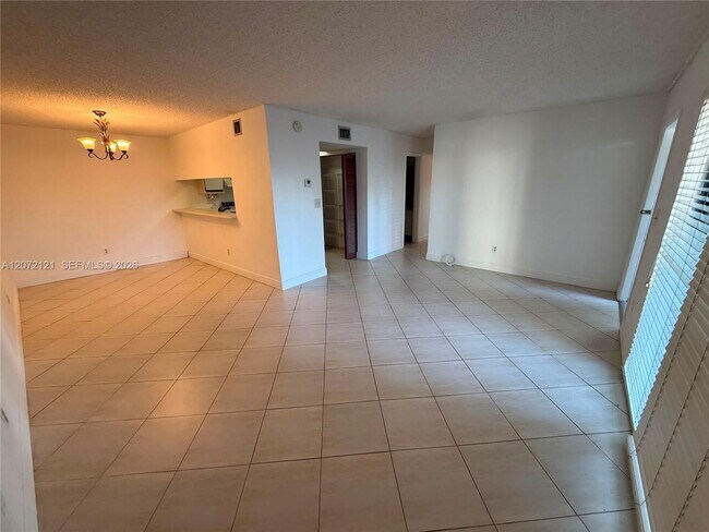 Building Photo - 18200 Mediterranean Blvd