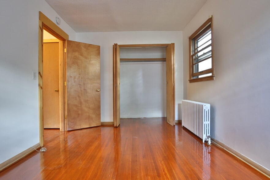 Bedroom 2 - 3500 Garfield Ave