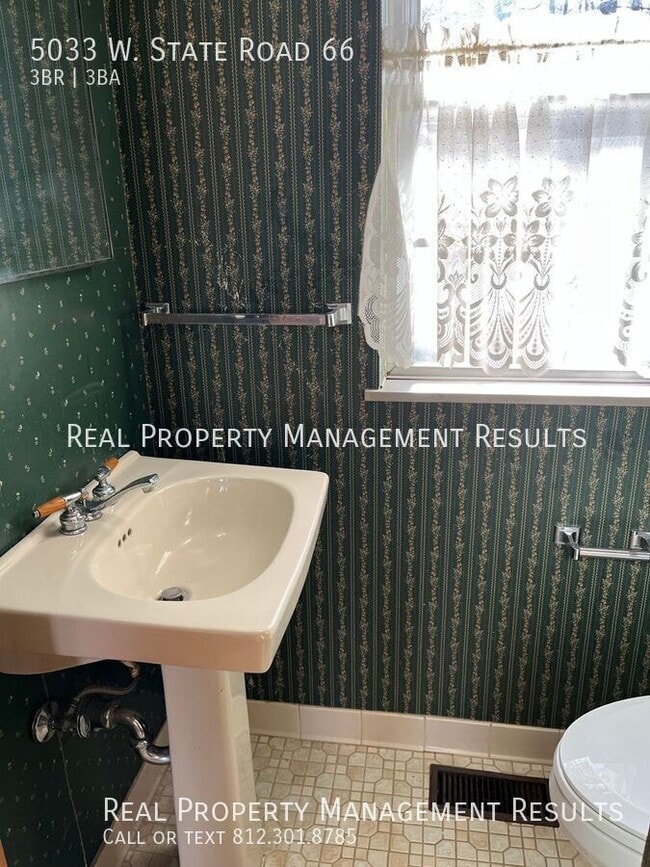 Building Photo - 5033 IN-66