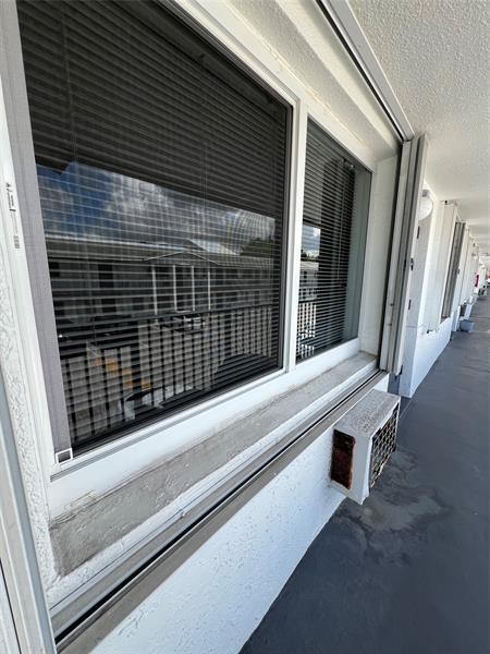 Building Photo - 1818 E Oakland Park Blvd