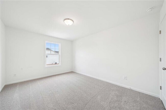 Building Photo - 536 Silverleaf Trl