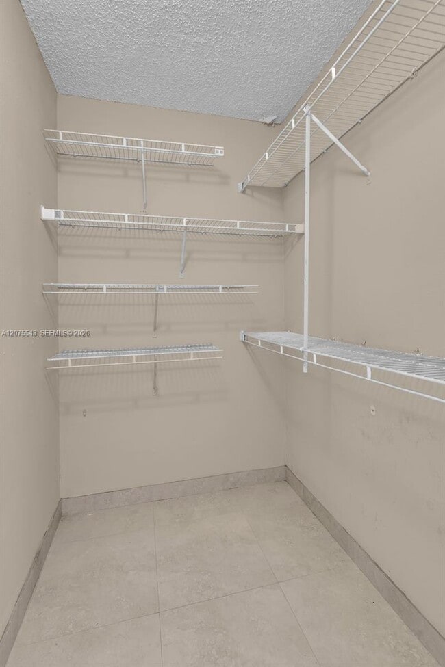 Building Photo - 4015 W McNab Rd