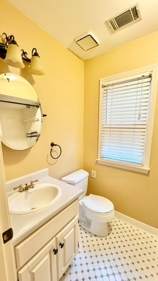 Building Photo - 198 Deep Step Rd