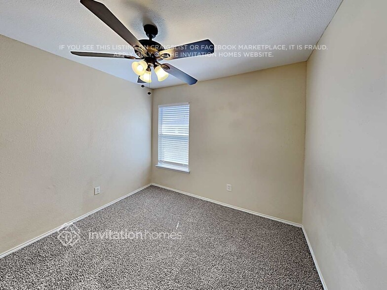 Building Photo - 926 Gillon Dr