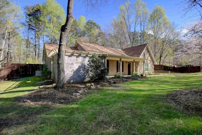 Building Photo - 240 Browns Hill Ct