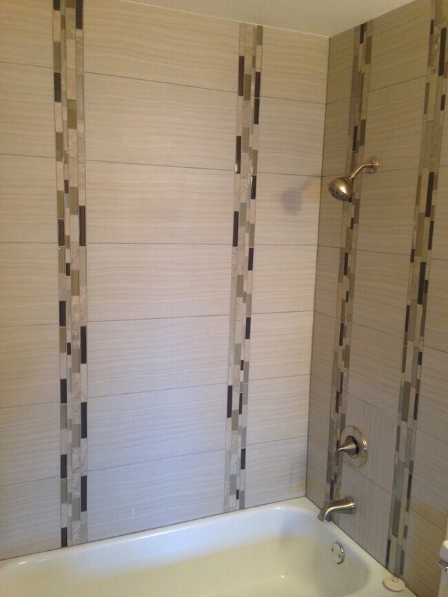 Building Photo - 157 Peter Ct