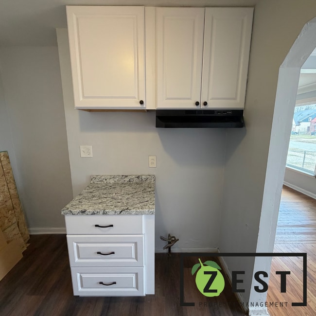 Building Photo - OPEN HOUSE- 3/27! 4PM-430PM! WELCOME HOME!