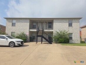Building Photo - 3402 Zephyr Rd