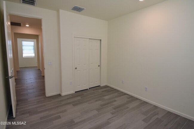 Building Photo - 12115 N Candywine Dr
