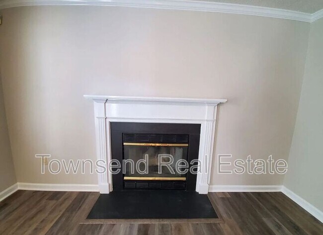 Building Photo - 2012 Fig Ct