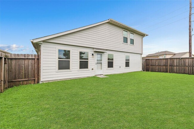 Building Photo - 23218 Royal Tiger Rd