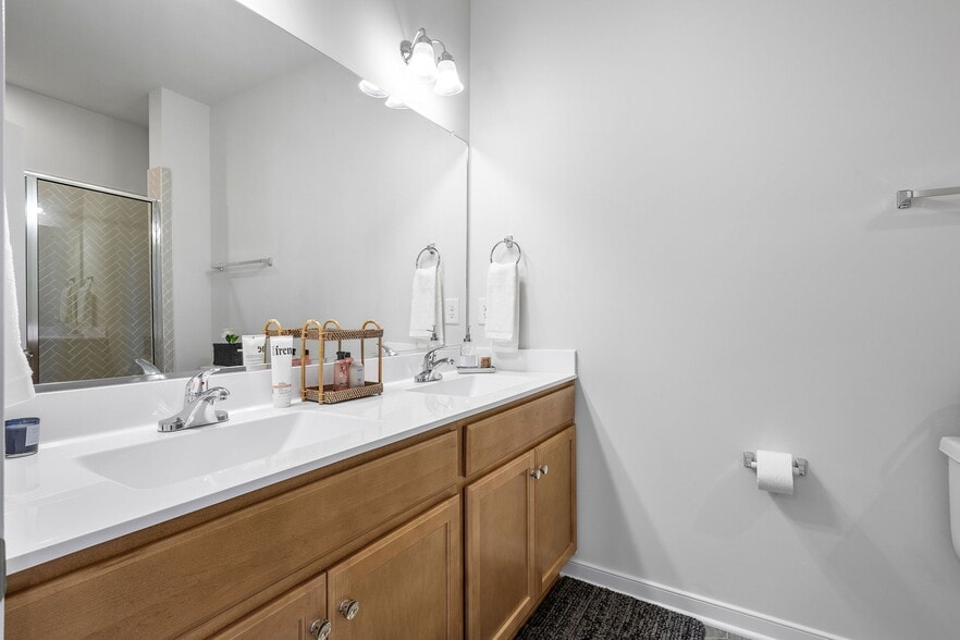 Building Photo - 406 Golden Haze Aly