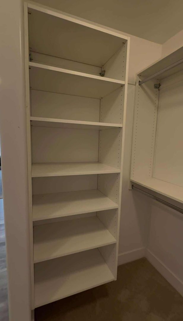 Building Photo - Spacious 4-Bedroom Home for Rent – Prime Location!