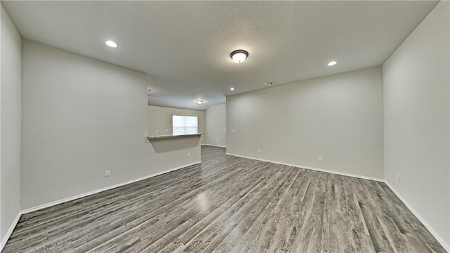 Building Photo - 1925 Timber Dale Dr