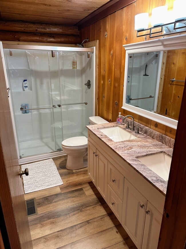 Building Photo - 838 Capistrano Ave