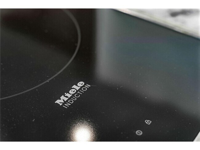 Building Photo - 201 S 11th St