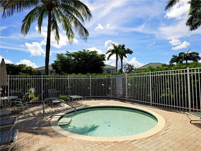 Building Photo - 10066 Poppy Hill Dr