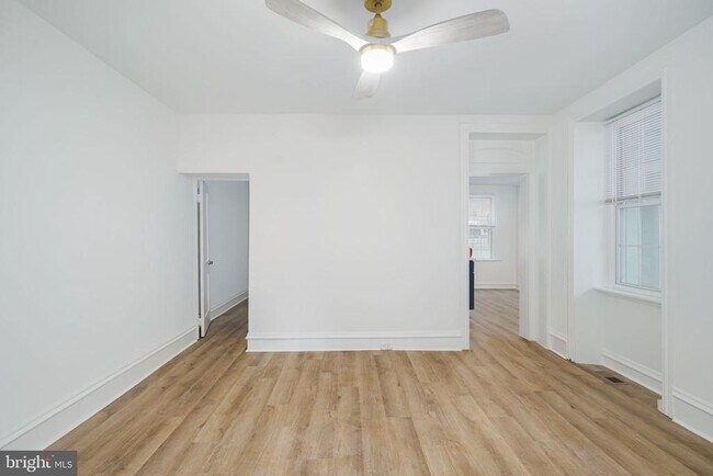 Building Photo - 3869 Terrace St
