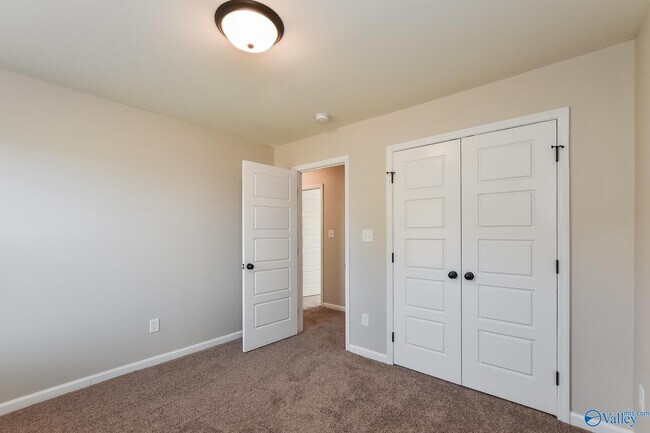 Building Photo - 107 Angela Ridge Way