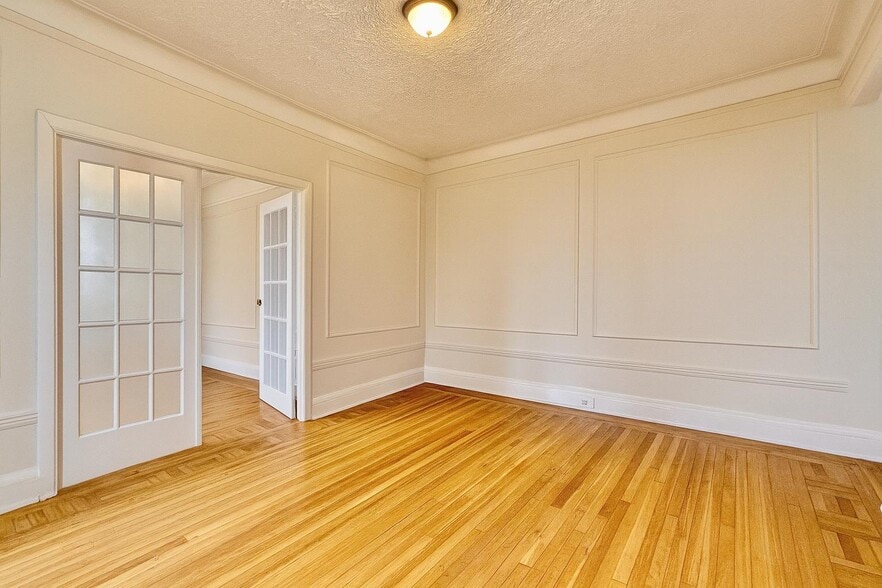 Building Photo - 150 Haven Ave