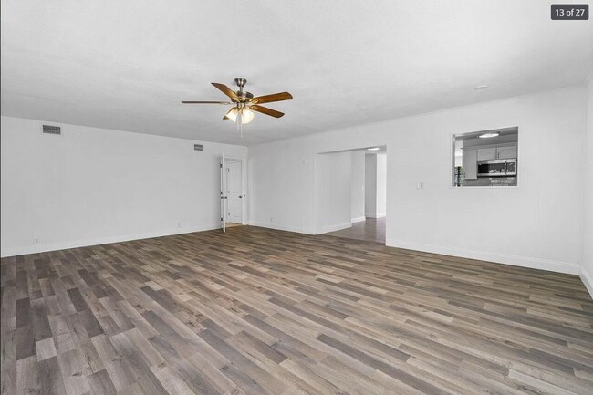 Building Photo - 12278 Hillman Dr